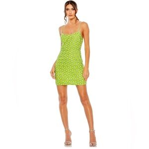 Lime green MacDuggal cocktail